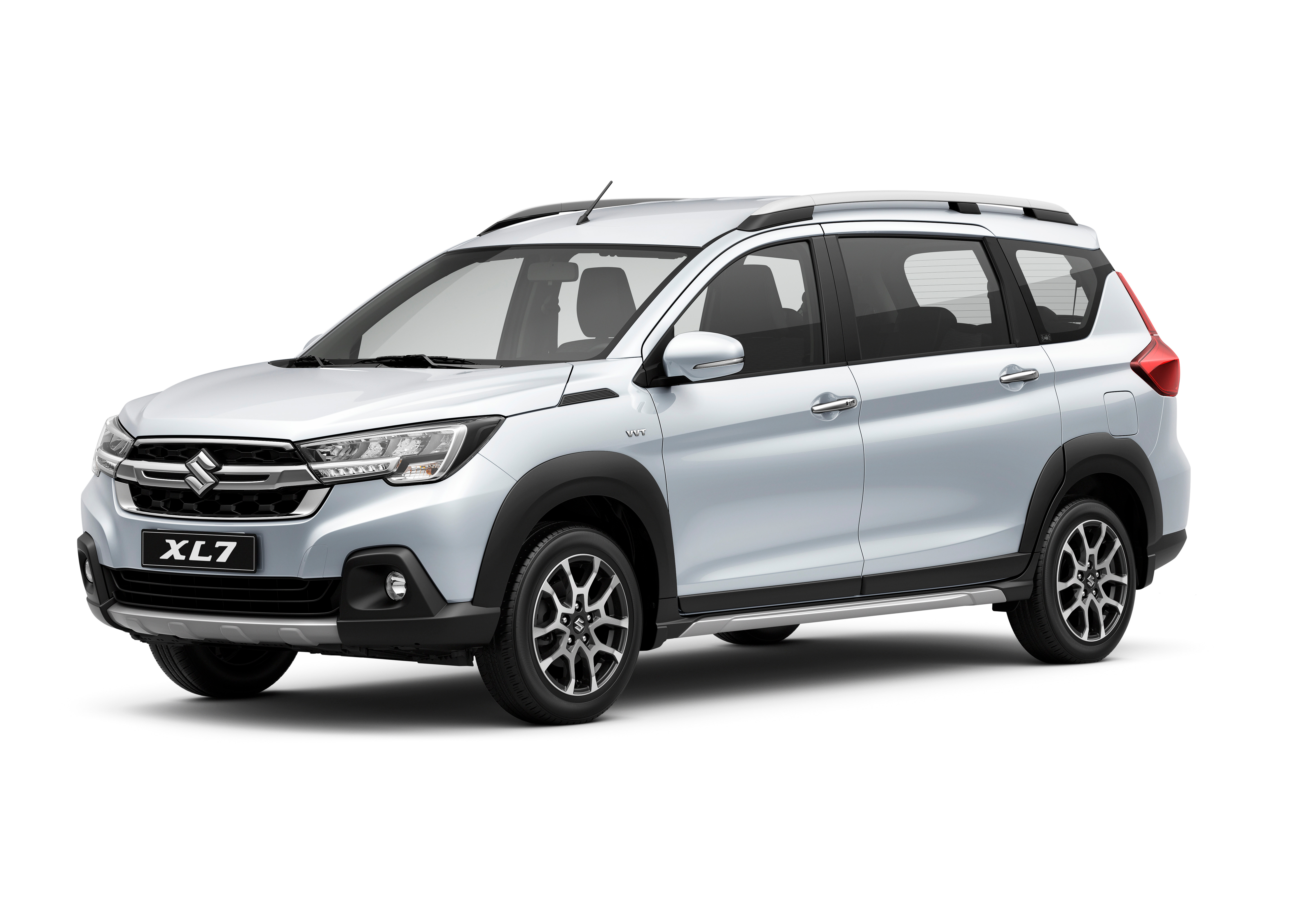 suzuki xl7 in snow white pearl